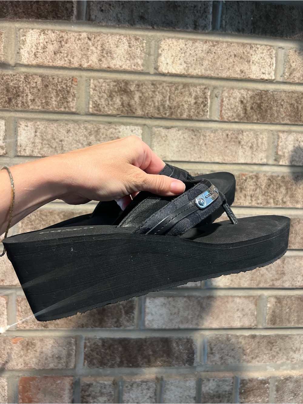Coach Jaden Platform Thong Sandals - Picture 7 of 12
